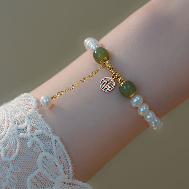 «Chica con suerte» · Pulsera de perlas y cristales