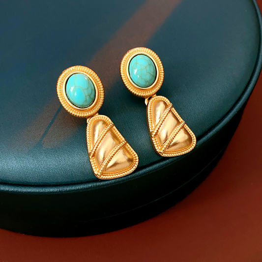 Collar, pendientes y pulsera de turquesa natural en forma de triángulo