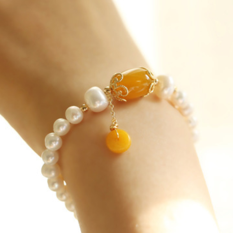 Protect · Pearl Agate Bracelet