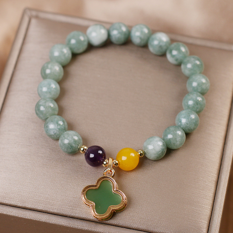 Four Leaf Clover · Agate Bracelet