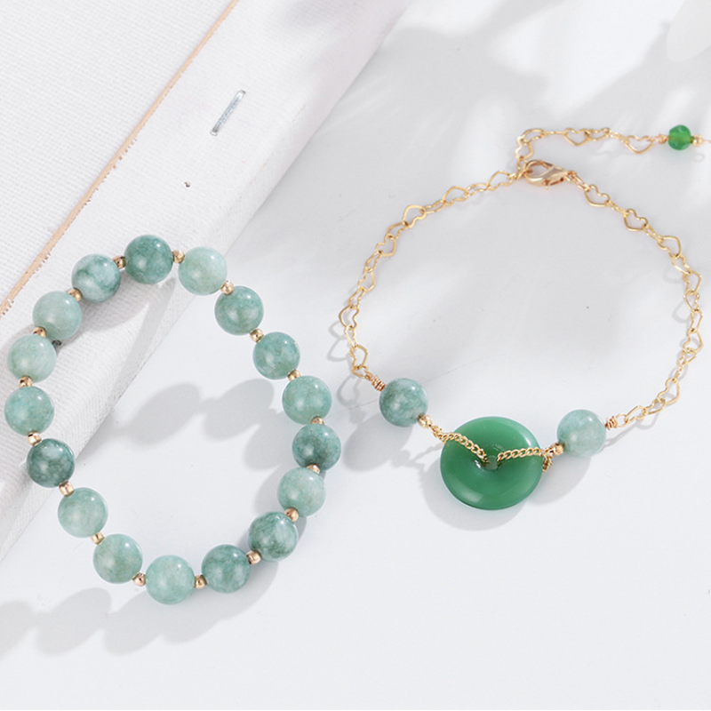 Lucky buckle · Jade and agate bracelet