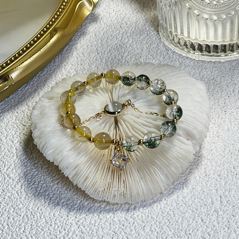 Four Leaf Clover · Aquatic Crystal Bracelet