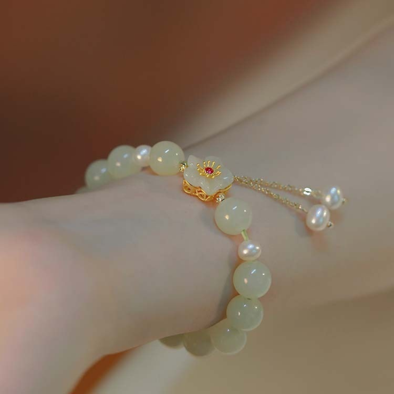 Sun flowers · Emerald Jade stone bracelet