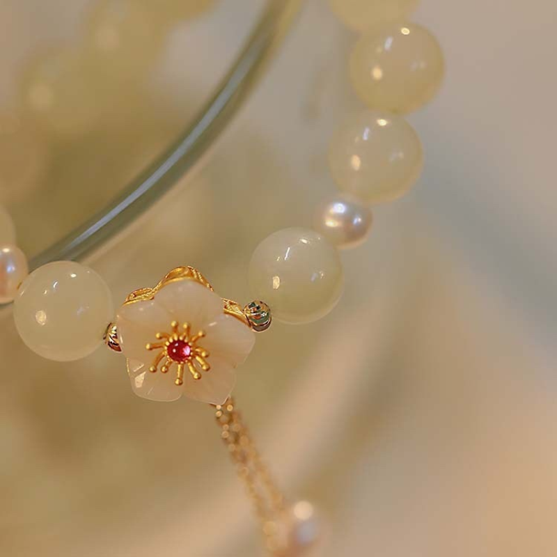Sun flowers · Emerald Jade stone bracelet