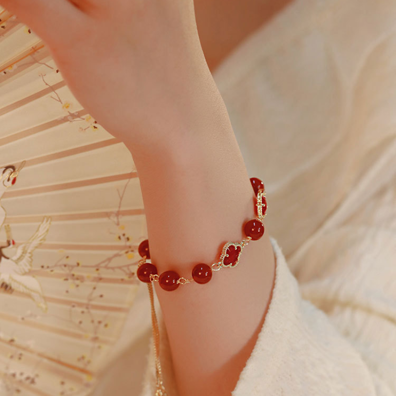 Lucky · Chrysoprase four-leaf clover Bracelet