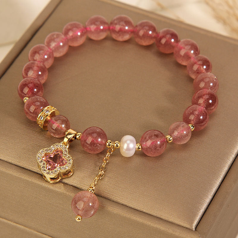 Pulsera de trébol de cuatro hojas con cristal de fresa natural