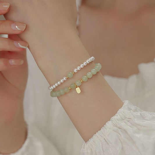 Pulsera de perlas, esmeraldas y jade