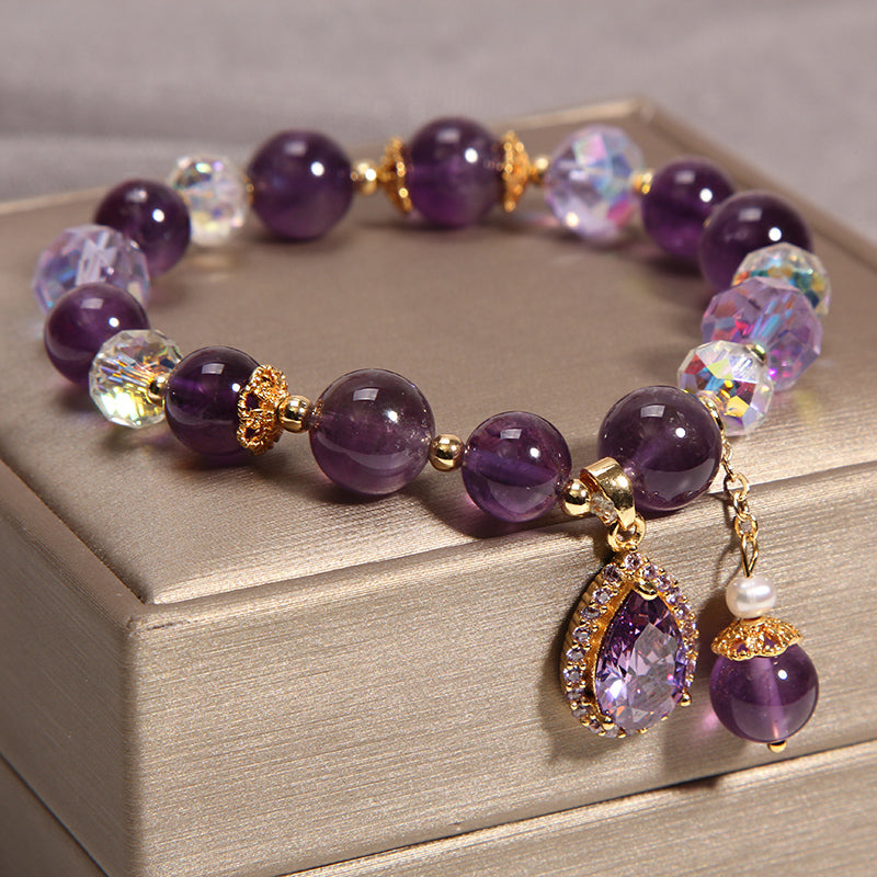 Pulsera con amatista natural y colgante en forma de gota