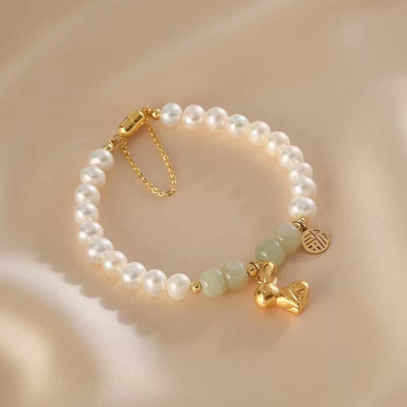 Bunny · Pearl & Emerald Jade stone bracelet